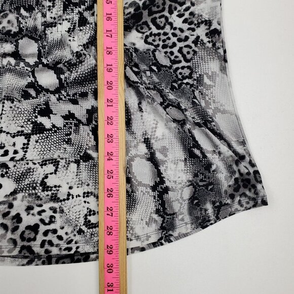 Womens Snakeskin Pintuck Blouse Top Plus Size 3X Black White Long‎ Sleeve V-Neck - Picture 14 of 14